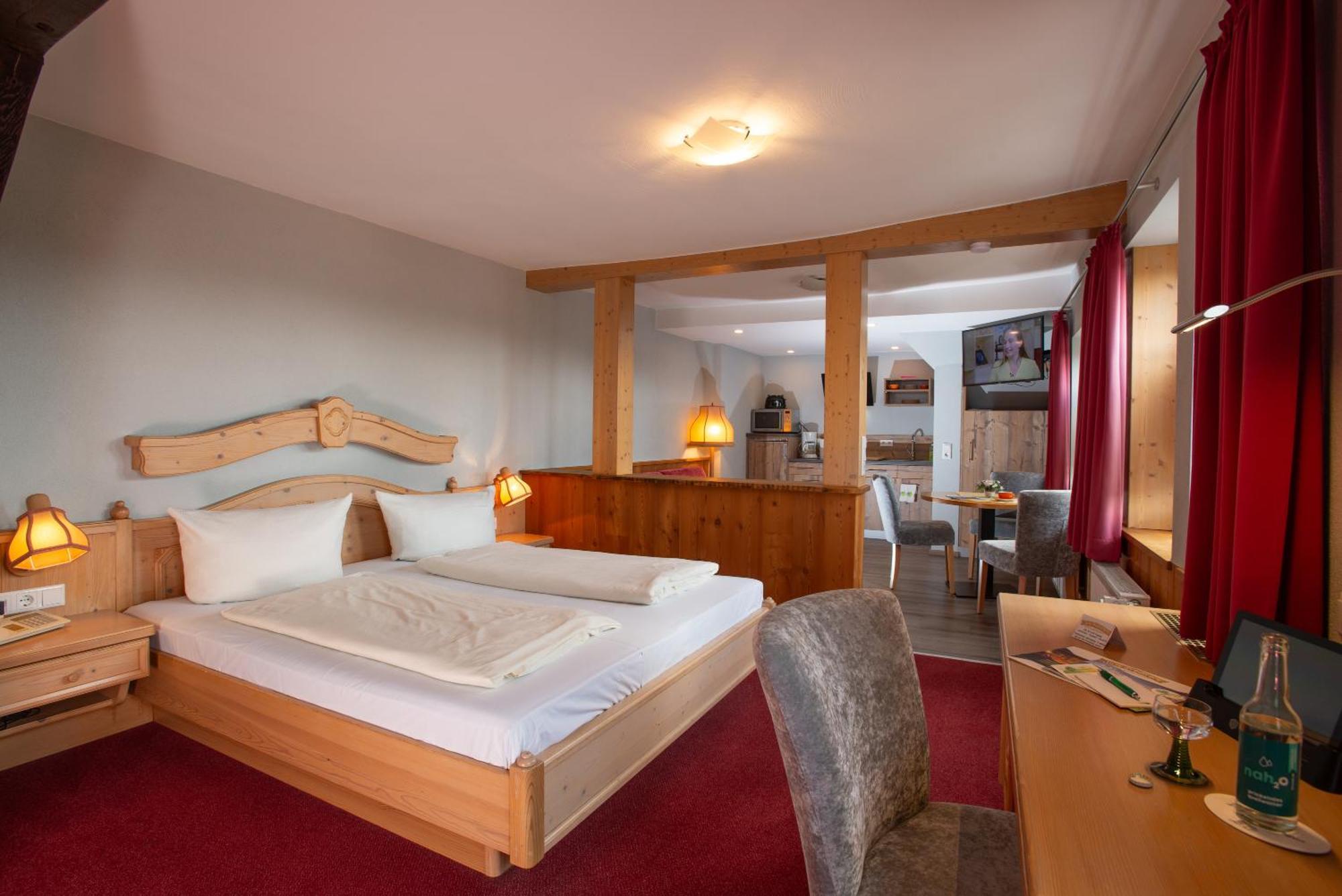 Hotel Zum Schiffchen Wolfhagen Esterno foto