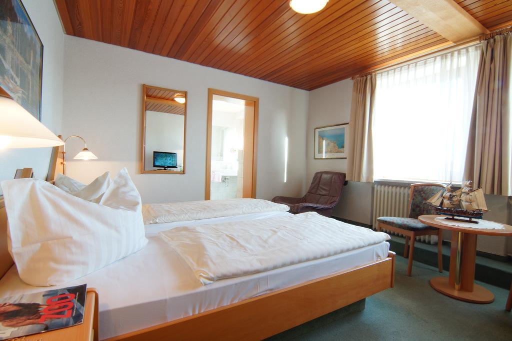Hotel Zum Schiffchen Wolfhagen Esterno foto